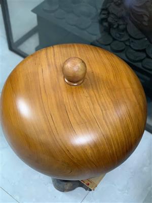 Thanh Lý Bình Phú Quý Gỗ Ngọc Am Đường Kính 52cm Nặng 36kg- Giá 3,800,000 VNĐ ( đã bao ship)