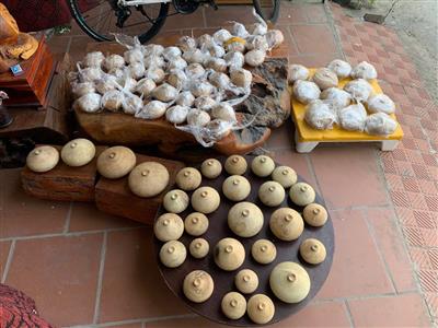 Thanh Lý Bình Phú Quý Gỗ Ngọc Am - Gỗ Xá Xị Giá Rẻ Chỉ 100K/Bình